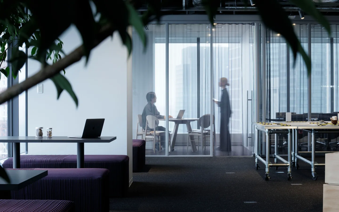Hakuten Kyobashi Office